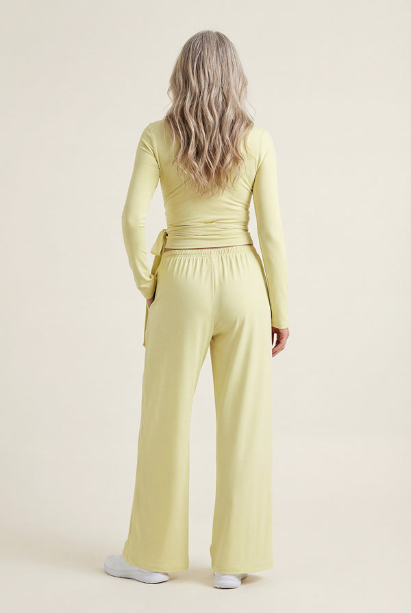 Wide-Leg Drawstring Pants – Soft Yellow