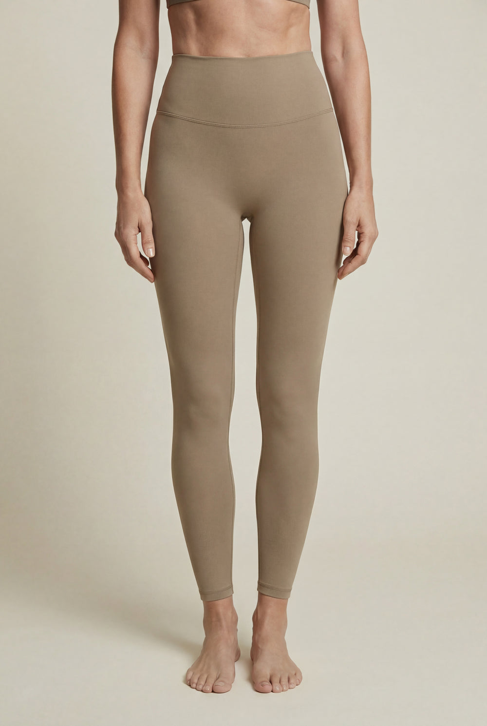 High-Waisted Performance Leggings – Beige