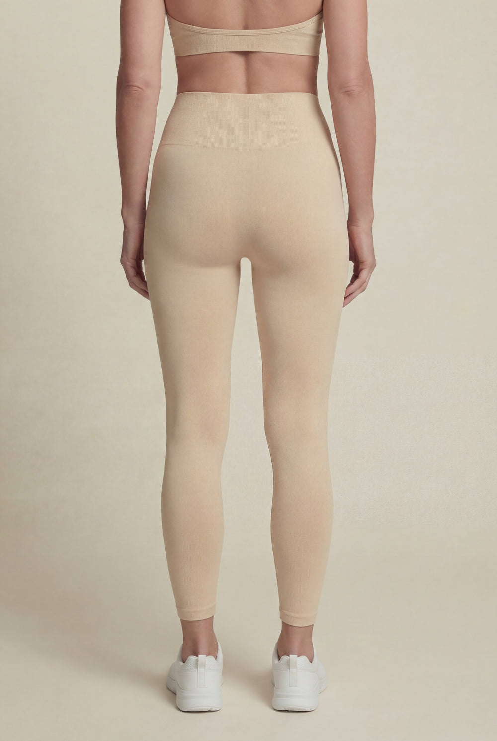 High-Waisted Ribbed Leggings – Beige