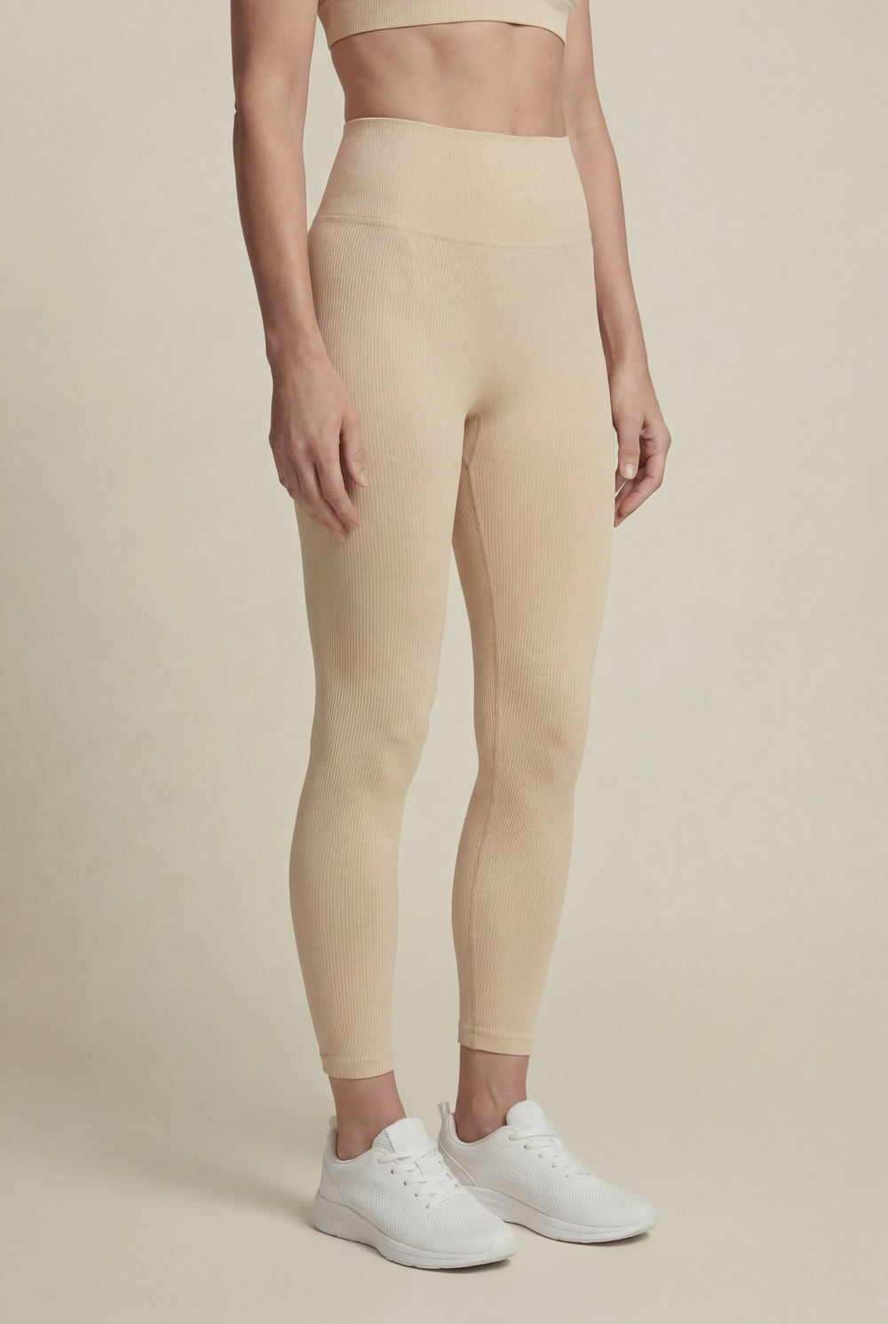 High-Waisted Ribbed Leggings – Beige