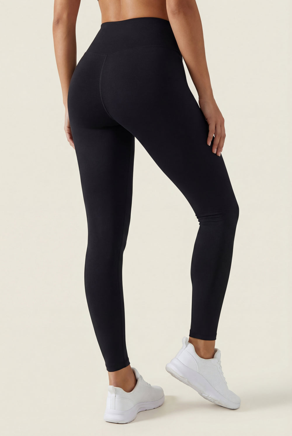 High-Waisted Pocket Leggings – Black
