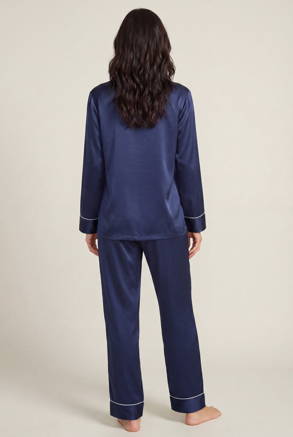 Contrast-Piped Sleep Set in Navy
